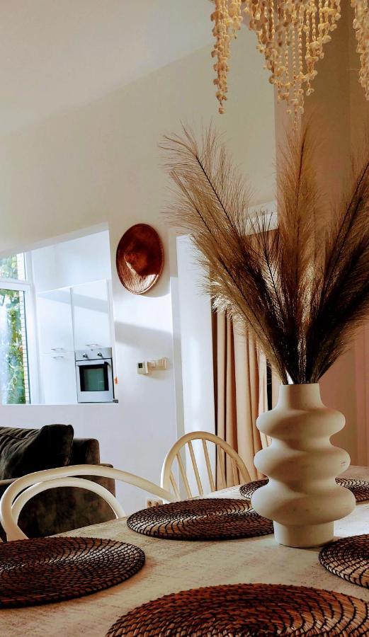 Boho Chic - Your Bohemian Home In แอนต์เวิร์ป ภายนอก รูปภาพ